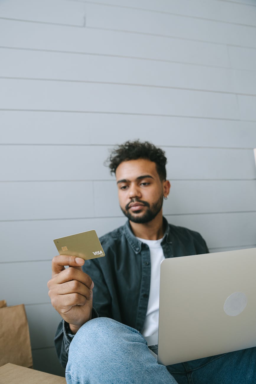 How to Use a Visa Gift Card on Amazon